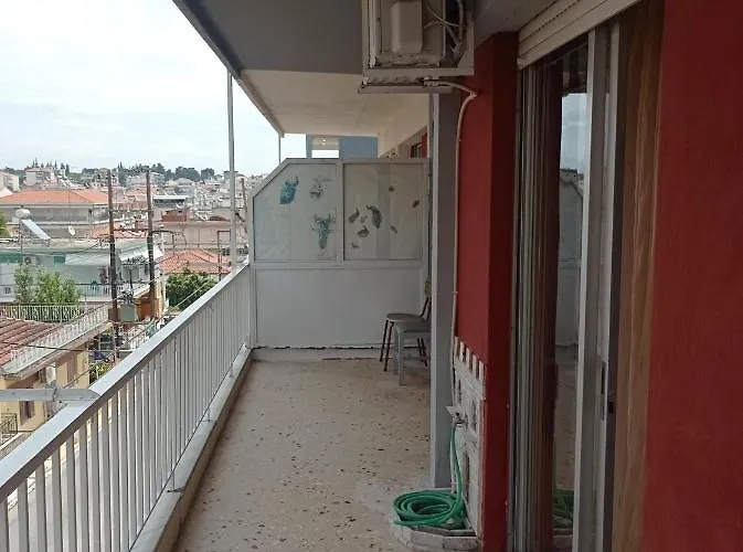 Daire Giorgos House *